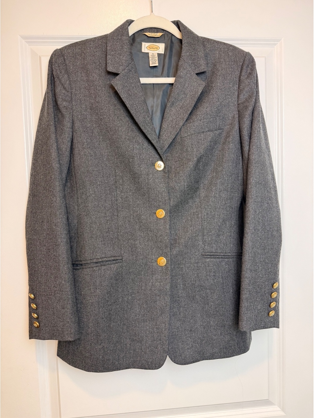 Vintage Talbots 100% Italian Wool Blazer Size 6 Gray / Gold Buttons Made in USA - Picture 2 of 12